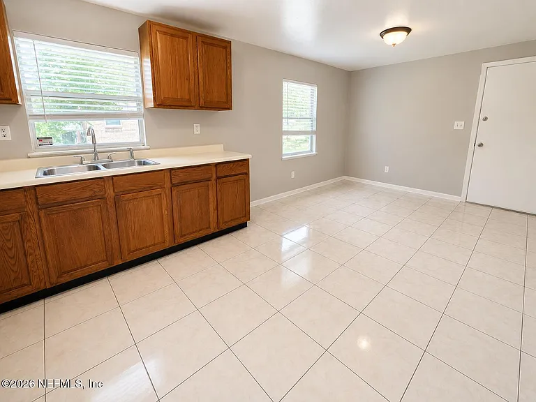 10881 Key Coral Dr — Photo 6