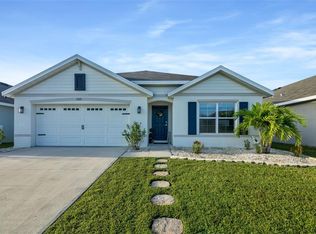 1312 Ocean Spray Dr, Ruskin, FL 33570
