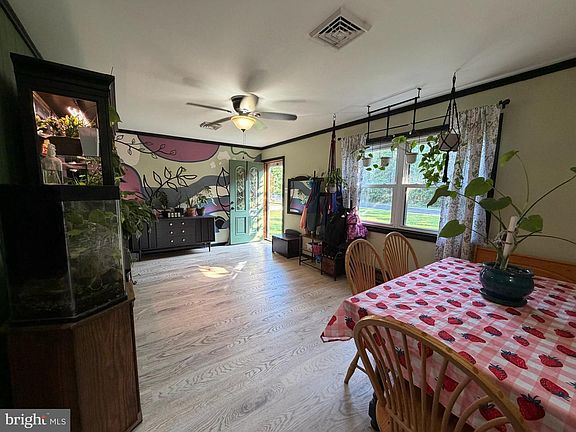 2nd image of 253 Fenimore Dr