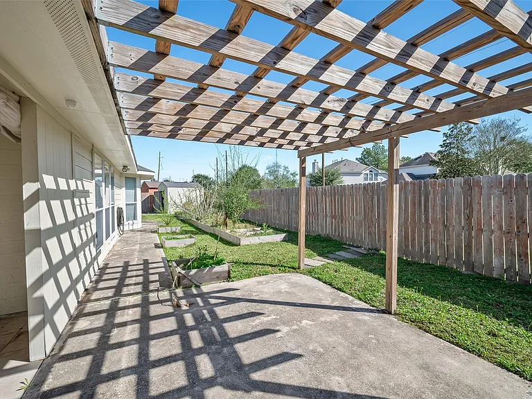 7007 Sierra Night Dr — Photo 10
