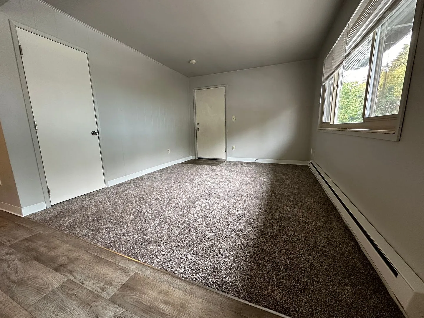 Cascade Court Apartments — Photo 3