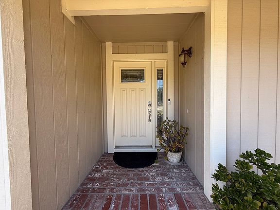 3rd image of 6042 Donna Ct