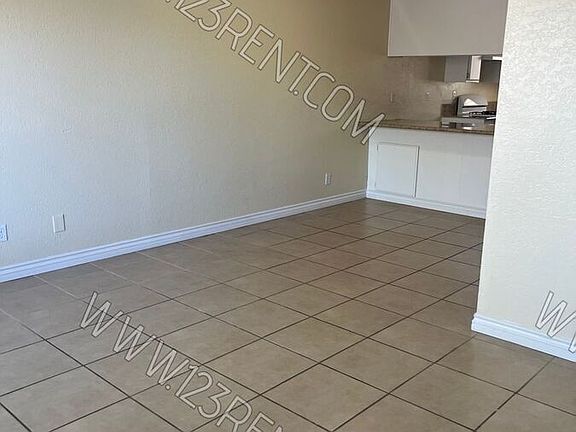 3rd image of 504 E Avenue Q3 APT 3