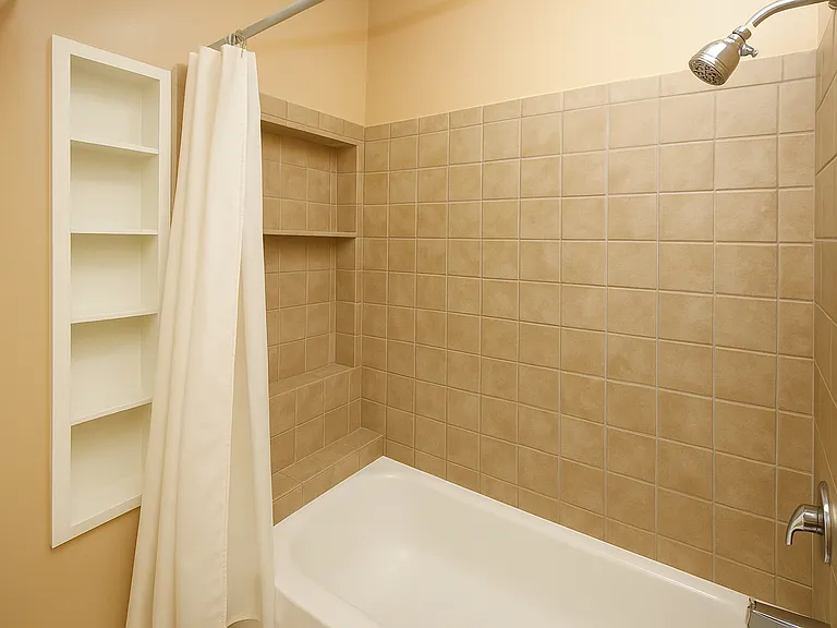 192 Main St #1 — Photo 13