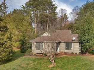 77 Mill Creek Dr, Charlottesville, VA 22902