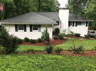 1040 Scenic Dr, Knoxville, TN 37919