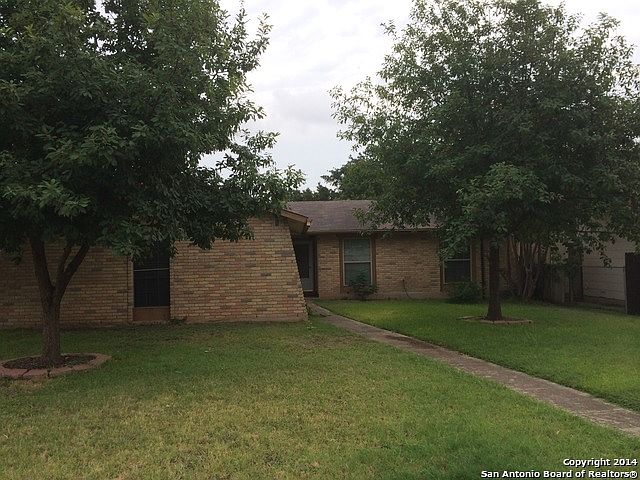 1st image of 1116 Colony Dr