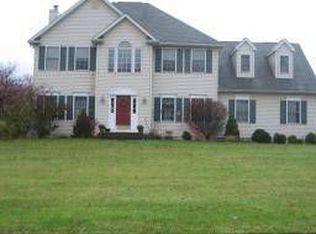 3 Dahn Dr, Sparta, NJ 07871