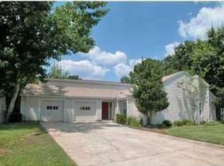12 Kingston Ct, Mary Esther, FL 32569