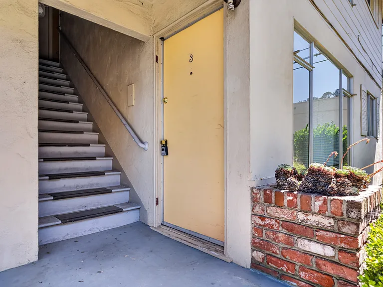 962 Lupin Dr #3 — Photo 24