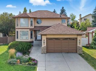 239 Sandpiper Pl NW, Calgary, AB T3K3V1