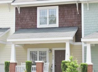1030 Mica Lamp Ct, Apex, NC 27502