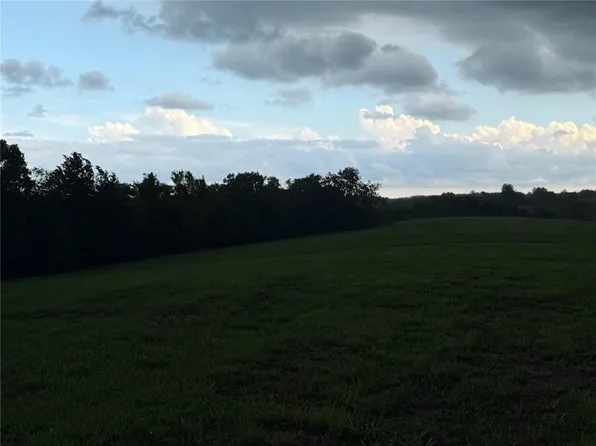 1 B Hwy, Edgerton, MO 64444