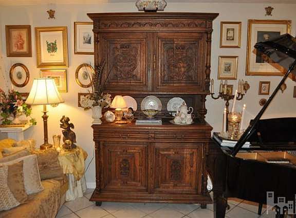 5th image of 807 Southern Charm Dr