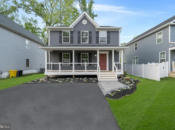 802 Cedar Ave, North Beach, MD 20714