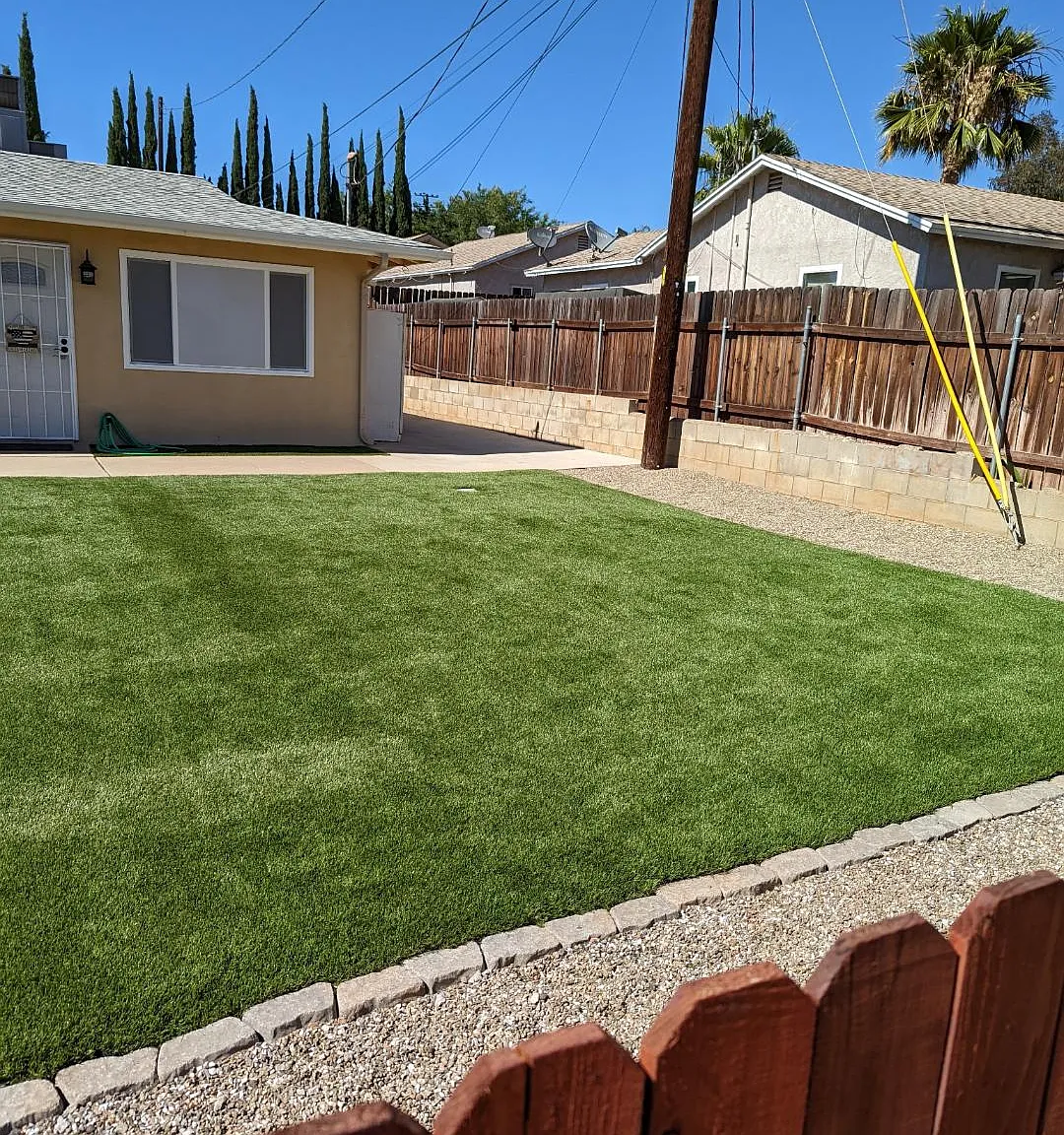 2 bed, 700 sqft, $2,000 — Photo 2