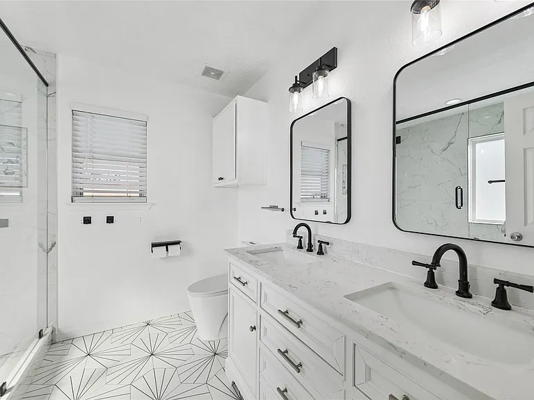12223 Windsor Bay Ct — Photo 20