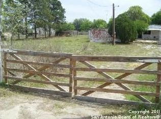 22184 State Highway 16 S, Von Ormy, TX 78073