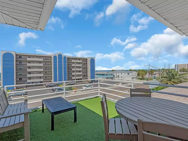 14249 Gulf Blvd — Photo 24