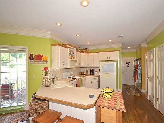 5th image of 13240 Timber Park Dr