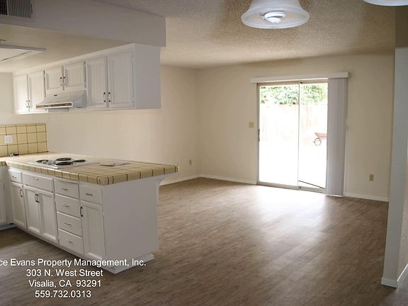 5th image of 1025 W Paradise Ave