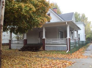 723 W William St, Decatur, IL 62522