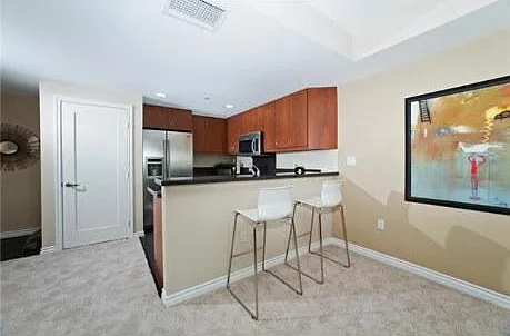 1 bed, 760 sqft, $2,475 — Photo 4
