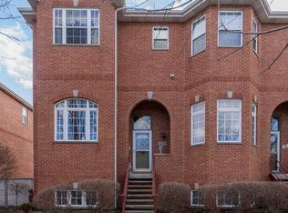 6429 W 64th Pl, Chicago, IL 60638