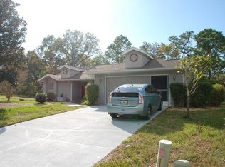 9 Carnation Ct W, Homosassa, FL 34446