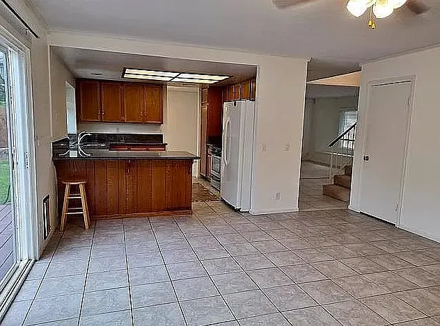 13482 Entreken Ave — Photo 4
