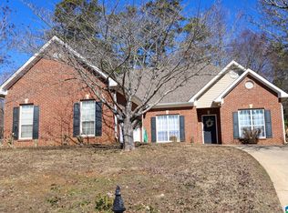 1326 Rowan Springs Dr, Leeds, AL 35094