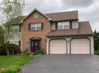 69 Sabrina St, Wernersville, PA 19565