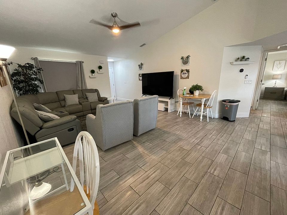 1st image of 1224 Oak Trace Dr