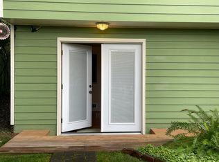 616 Fir St, Edmonds, WA 98020