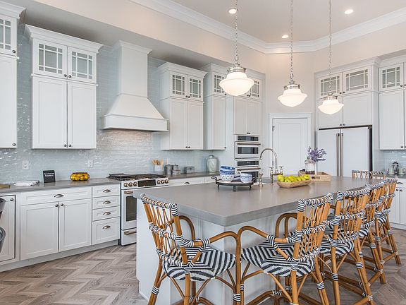 Stunning kitchen with island