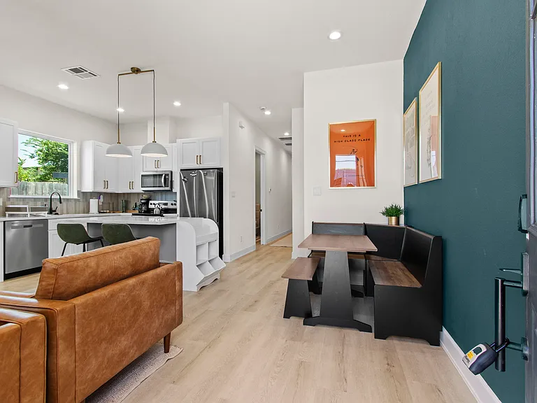 6521 Madrid St — Photo 4