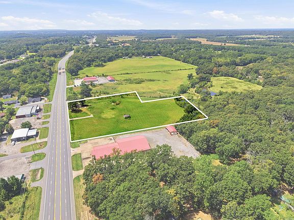 2nd image of 429 Highway 64 E