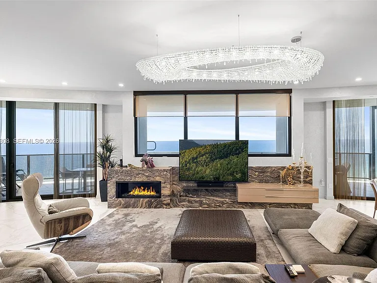 18555 Collins Ave #2201 — Photo 5