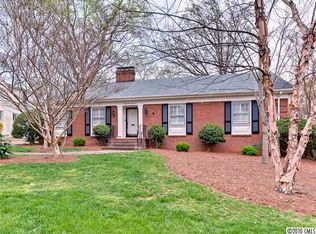 3143 Pinehurst Pl, Charlotte, NC 28209