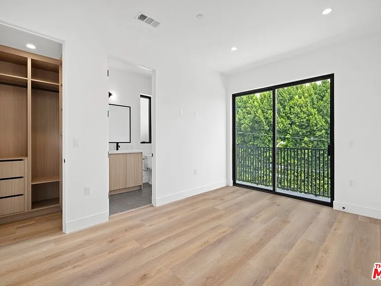 5543 1/2 Calhoun Ave — Photo 12