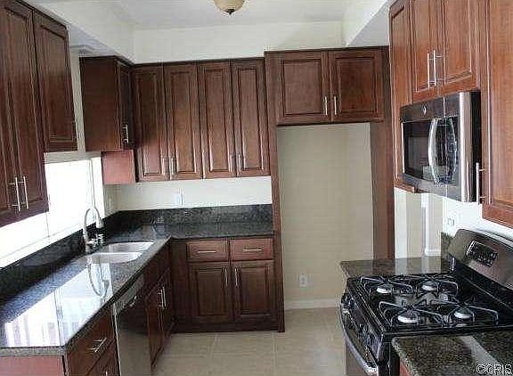 3rd image of 3315 Griffith Park Blvd APT 203