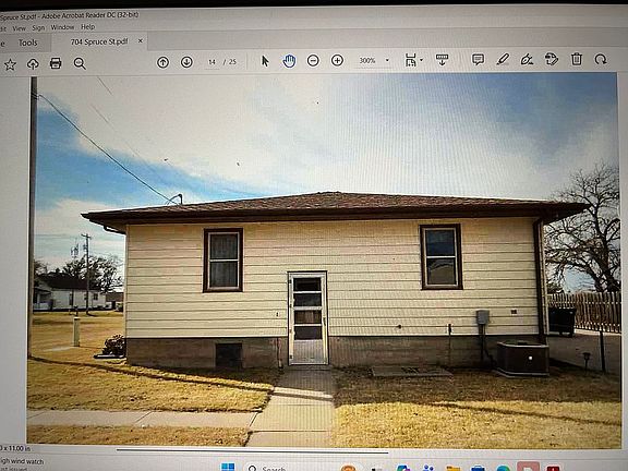 5th image of 704 Spruce St