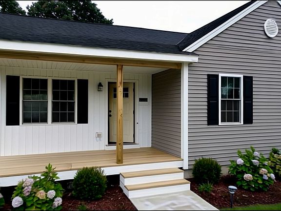 2nd image of 51 Maple Springs Rd