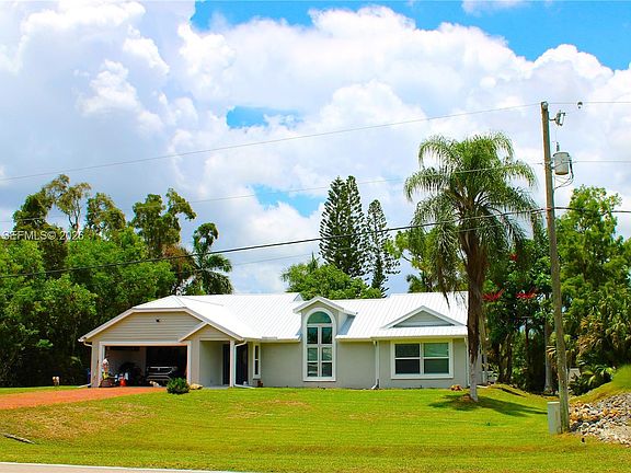 3rd image of 6617 Idlewild St