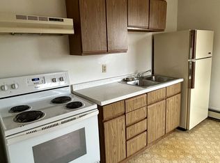 2210 2nd Ave E #2, Hibbing, MN 55746