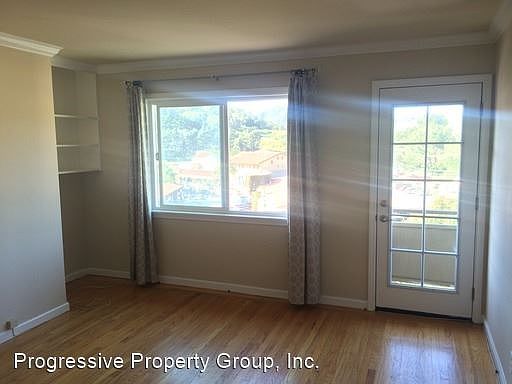 3rd image of 110 Carlotta Cir APT 4