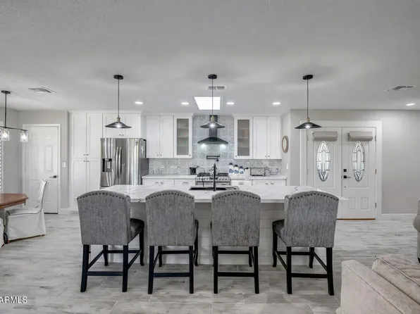 18414 N 104TH Avenue, Sun City, AZ 85373