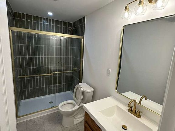 4th image of 65 N Country Rd #1