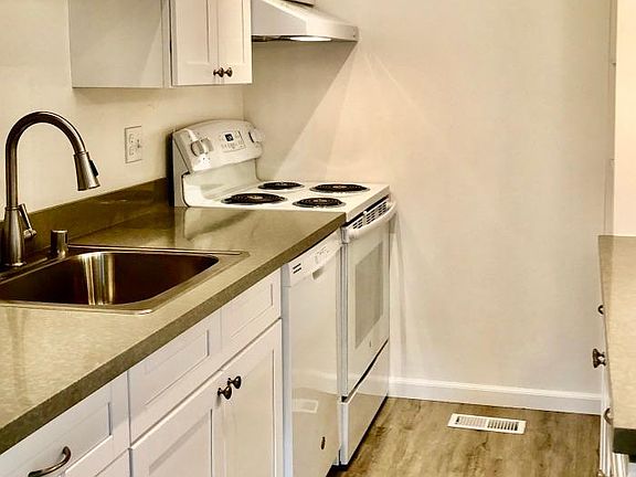 4th image of 2505 I St APT B