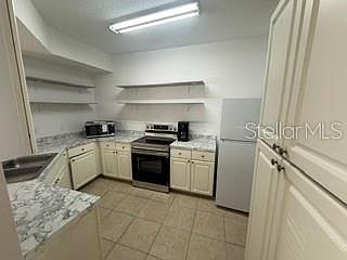4th image of 5536 METROWEST BOULEVARD #8-101